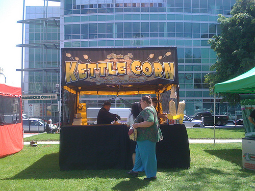 Kettle Corn during Earth Day 2009 at Wilshire Center