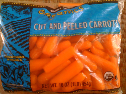 Cut & Peeled Organic Carrots